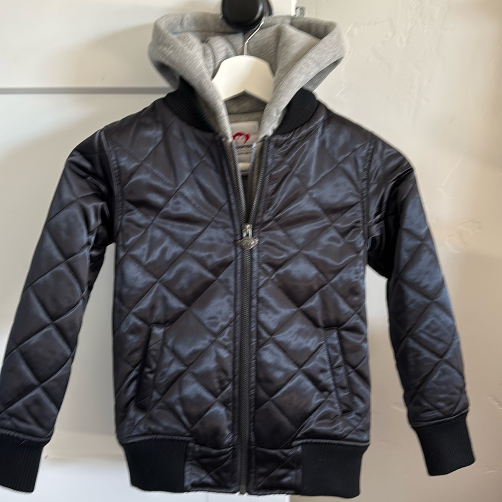 Boys black Appaman bomber jacket size 7.